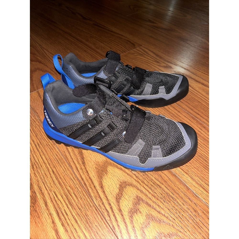 NWOT Adidas Terrex Ortholite‎ Mens 6.5 Black And Blue Hiking Outdoor Bungee Shoe
